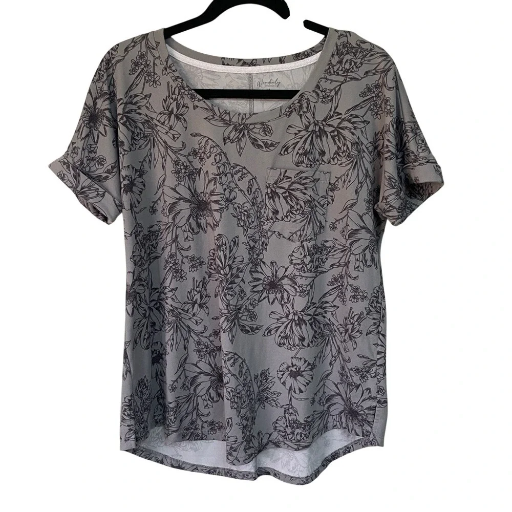 Wonderly Studio Grey Floral Sketch Pocket‎ Tee Cuffed Short Sleeve Top Medium